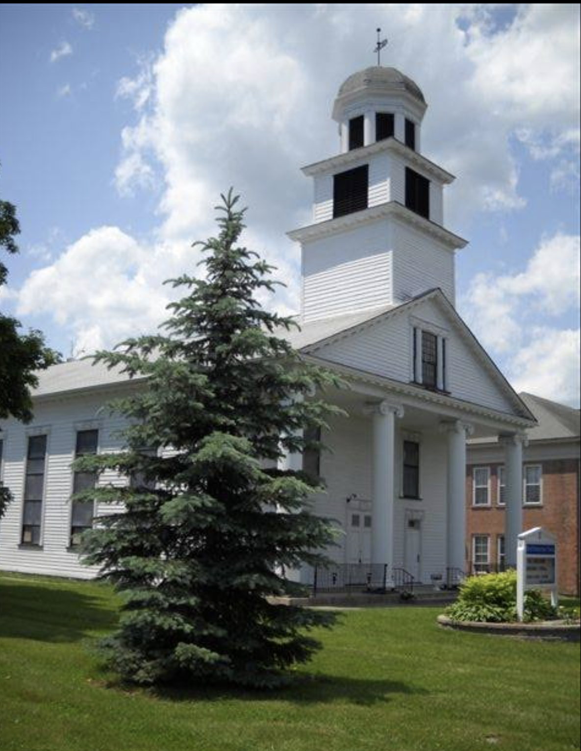 First Presbyterian Church of Montgomery — exterior view